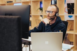 everything tech staff member during it support call