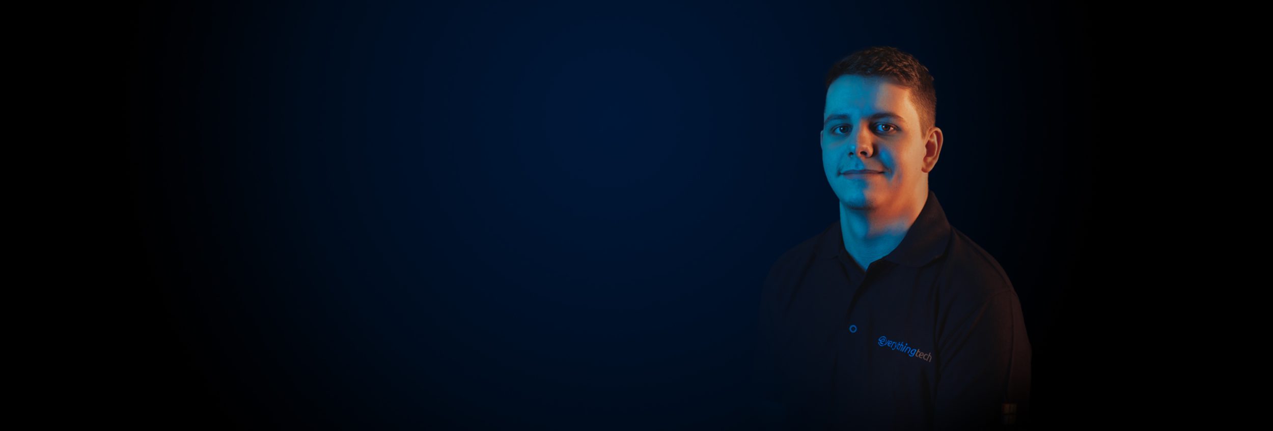 Everything Tech Staff Member Jordan Mellor Right Side